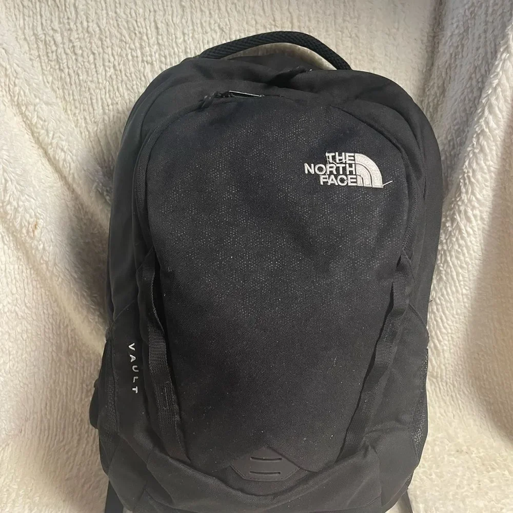 The North Face Unisex Black Vault Backpack